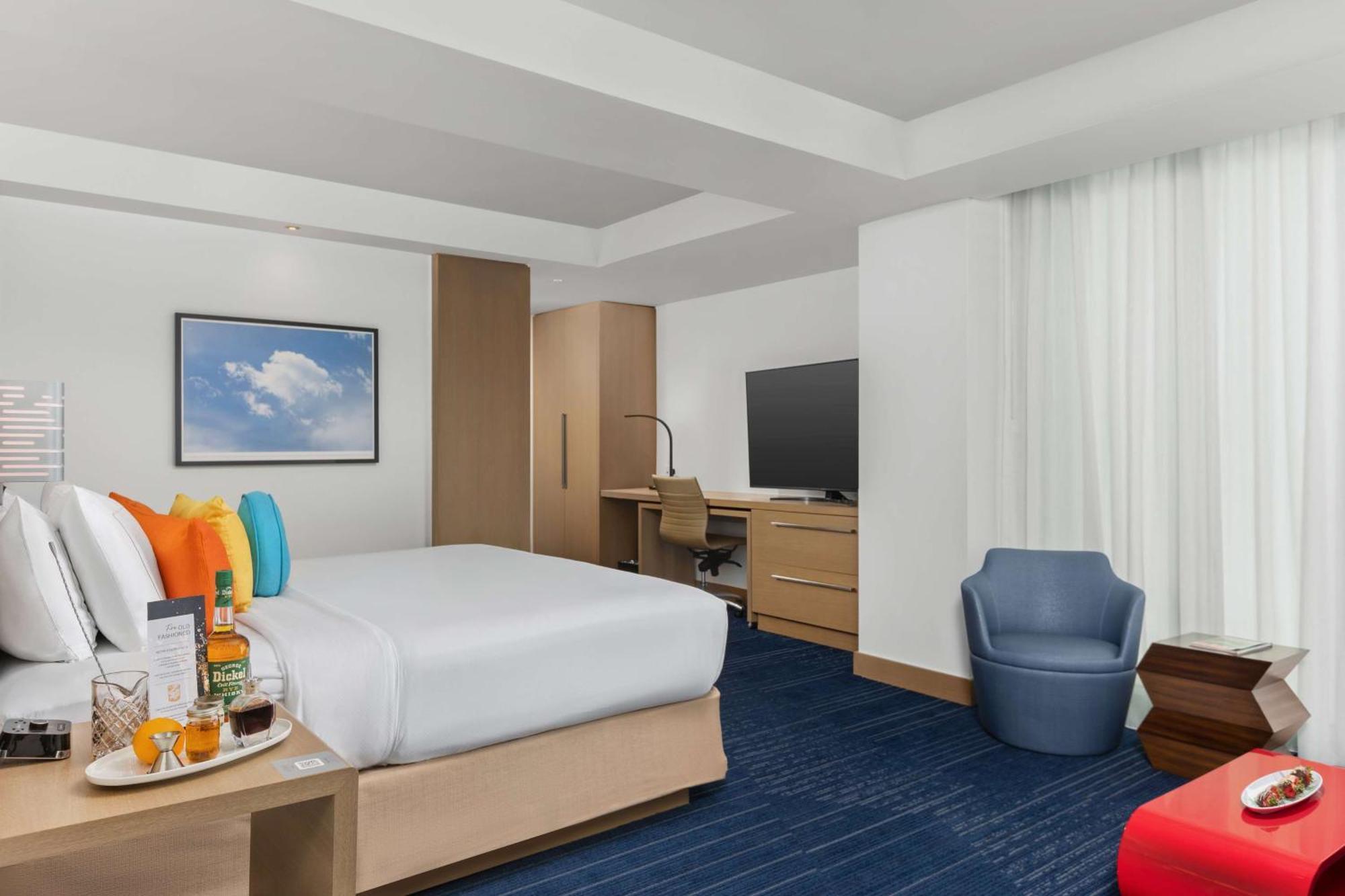 The Art Hotel Denver, Curio Collection By Hilton Extérieur photo